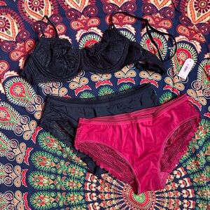 NWT Elegant Black and Red Lace Lingerie Set